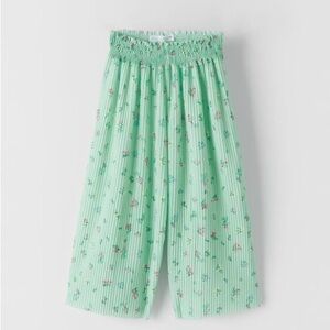 Zara girls FLORAL PLEATED PANTS
